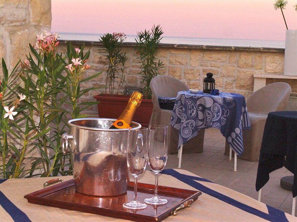 S. Martin Hotel Giovinazzo Exterior foto