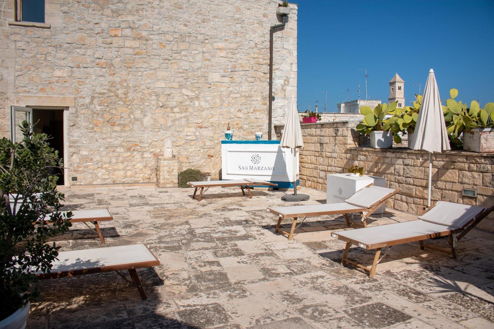 S. Martin Hotel Giovinazzo Exterior foto