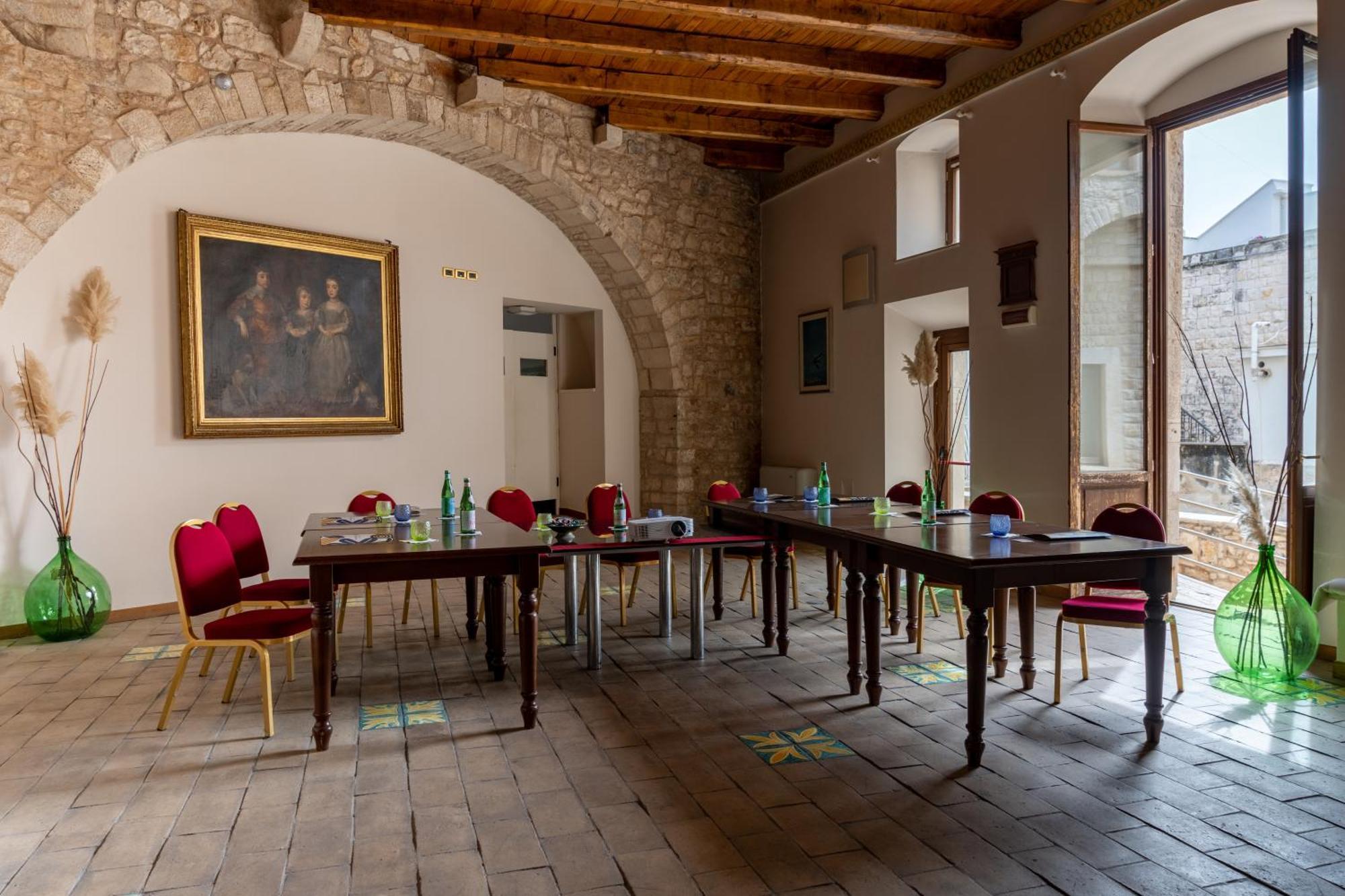 S. Martin Hotel Giovinazzo Exterior foto
