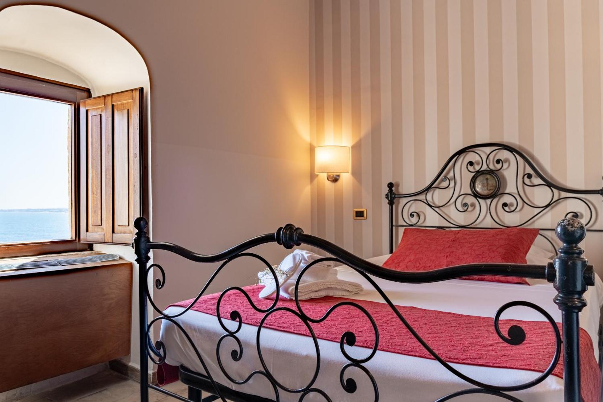 S. Martin Hotel Giovinazzo Exterior foto